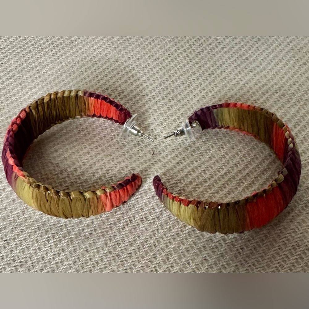 Sassy Jones Red and Orange Gradient Earrings
